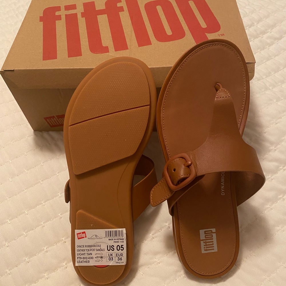 Leather sandals
